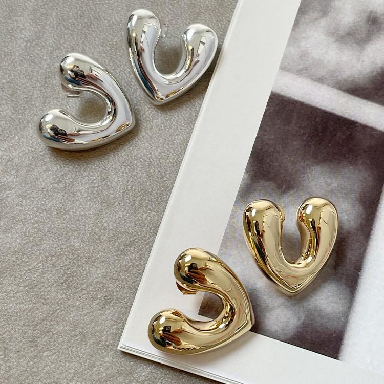 ANNIKA INEZ（アニカイネズ） GOLD OPEN HERAT ピアス ハート ゴールド