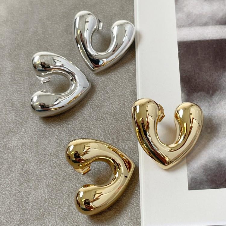 ANNIKA INEZ アニカイネズ OPEN HERAT ピアス  ゴールド ANNIKA INEZ アニカイネズ GOLD OPEN HERAT ピアス ハート