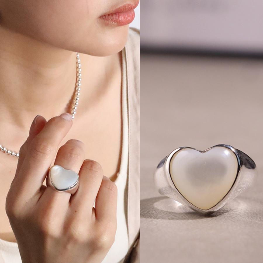 ANNIKA INEZ アニカイネズ MOTHER OF PEARL LARGE HEART リング