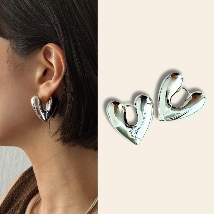 ANNIKA INEZ アニカイネズ ハート ピアス Heart Hoops ANNIKA INEZ アニカイネズ ピアス Heart Hoops Lrg E926-LRG
