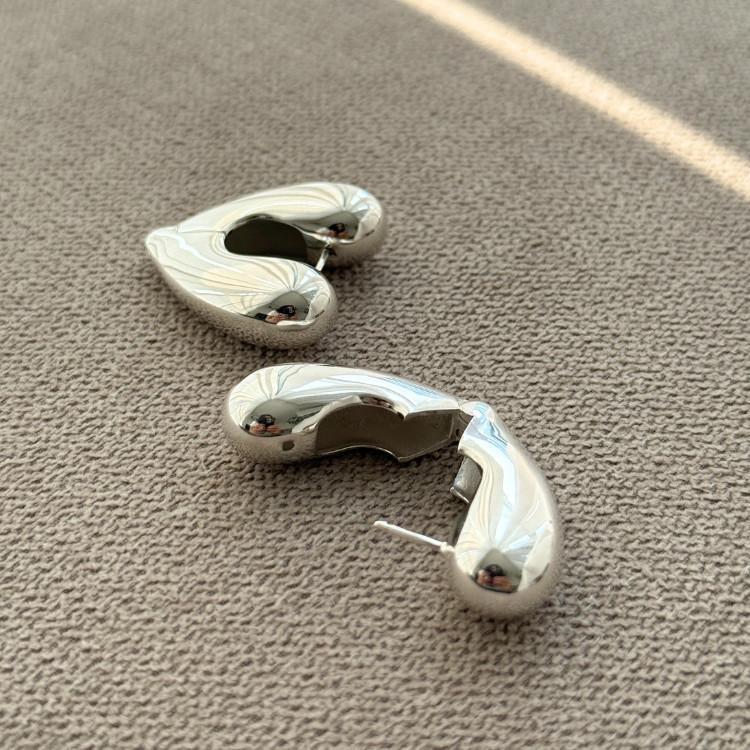 ANNIKA INEZ アニカイネズ LARGE HEART HOOPS ハート フープ