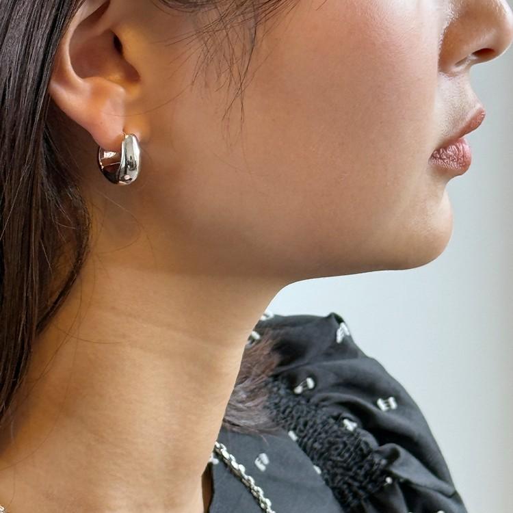 TOM WOOD（トムウッド） Ice Hoops Small Silver フープ ピアス