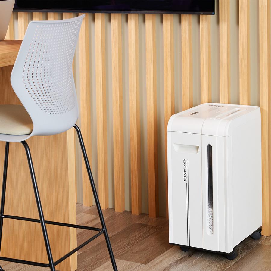 明光商会 シュレッダー 業務用 家庭用 A4 小型 電動 クロスカット MSシュレッダー MSR-20CM CD カード ホッチキス クリップ対応 20枚 26.5Lの画像