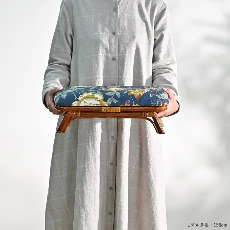 ラタン 座椅子 コンパクト C07HRA 籐家具 ラタンスツール チェア 携帯用 お花見 爆買 |  | 04