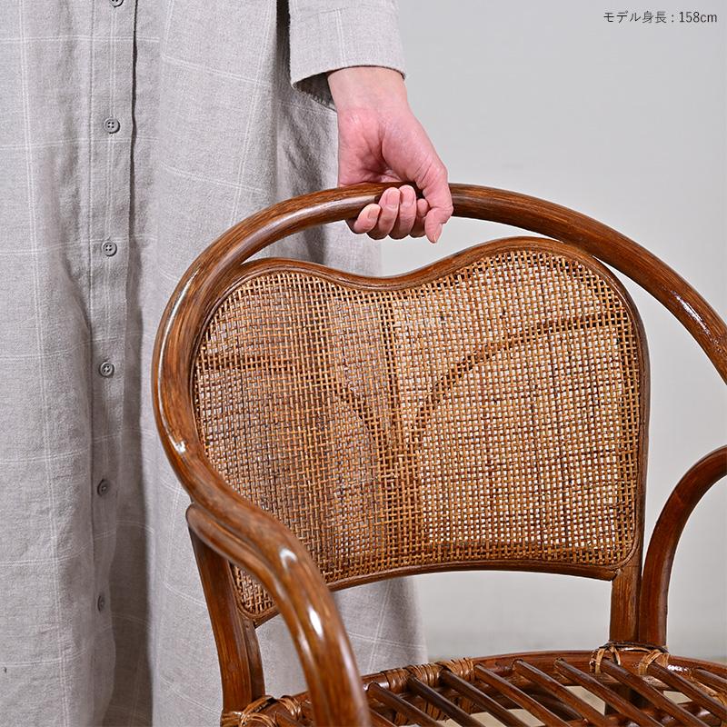籐の椅子 座椅子 座面高33cm 肘付き クッション プリント生地 C332HR