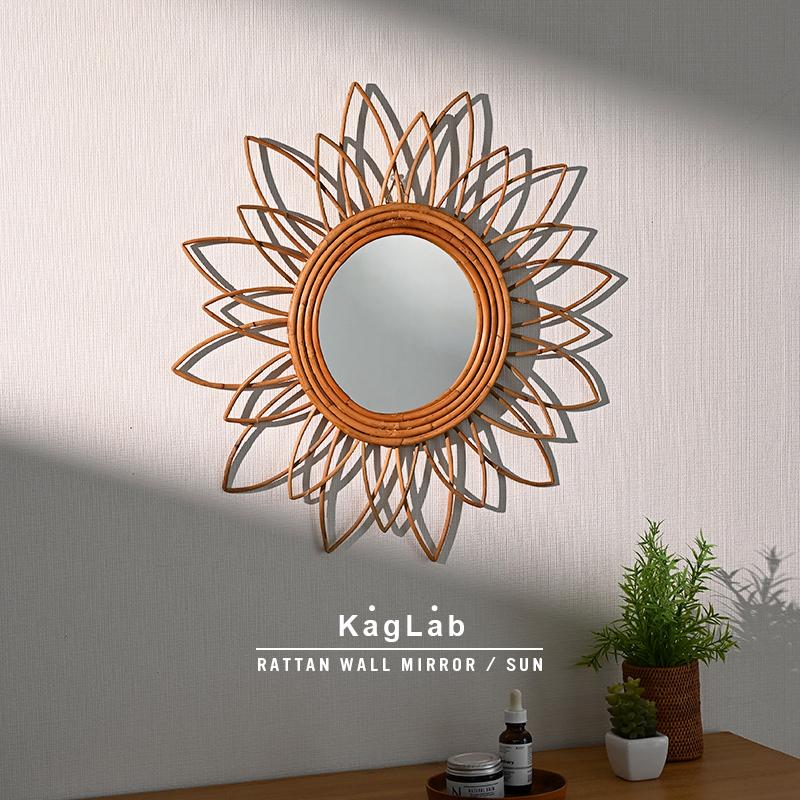 アジアン インテリア 太陽型 鏡 壁掛け おしゃれ ウォールミラー アジアン家具 ラタン 雑貨 丸 BOHO オリエンタル ナチュラル リゾート 海 おしゃれ かわいい ナチュラル ラタンミラー 籐 ラタン ECQ132MX KAGLAB