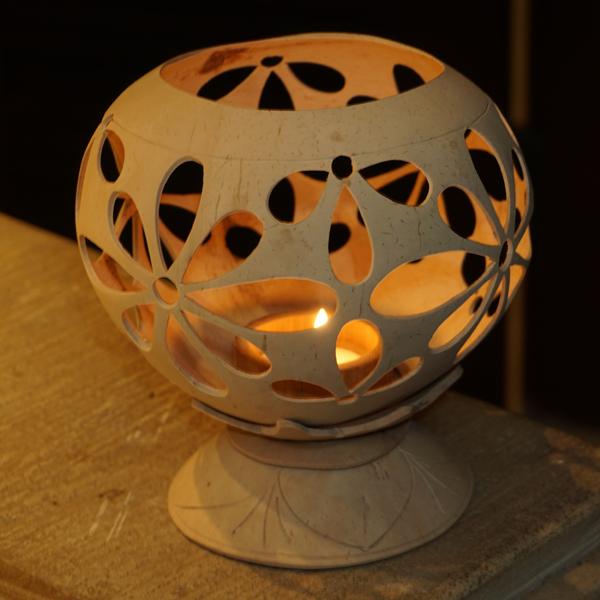 バリガラススクエア型３灯キャンドルホルダー