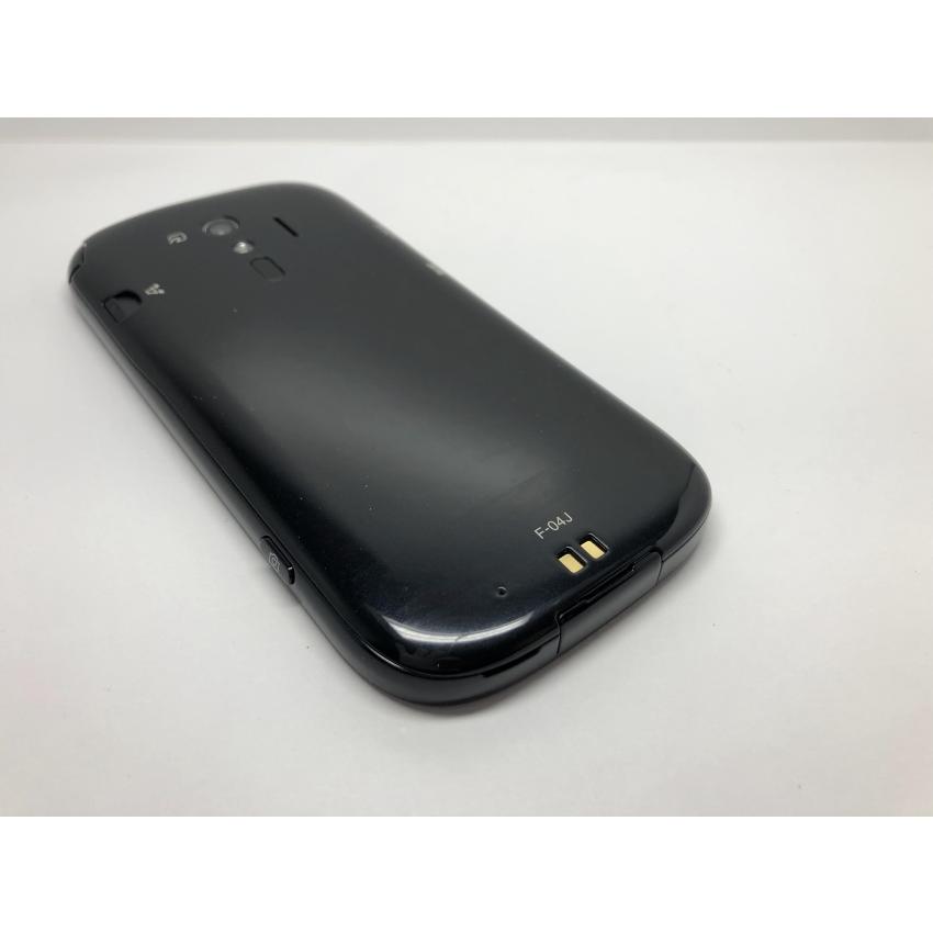 arrows 【Simロック解除済み】☆美品☆Docomo らくらく arrows 【Simロック解除済み】☆美品☆Docomo らくらく