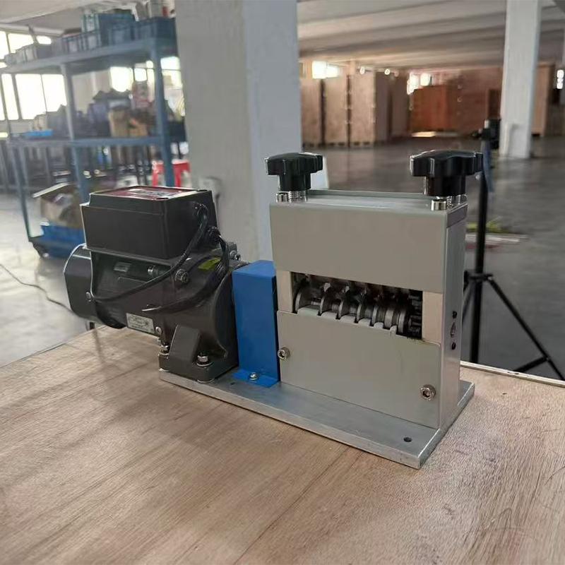 電線皮むき機 ミニ 電動 コンパクト 個人用 業務用 ワイヤー ケーブル