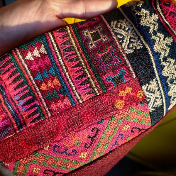 モン族刺繍 ショルダーバッグ パッチ　刺繍 タイ 少数民族 伝統 ハンドメイド |  | 03