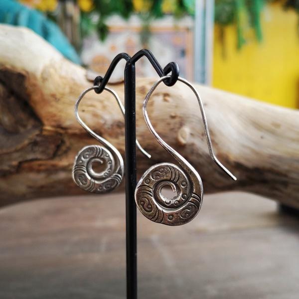 カレンシルバー ピアス ぐるぐるC　カレン族 少数民族 タイ エスニック ハンドメイド |  | 01