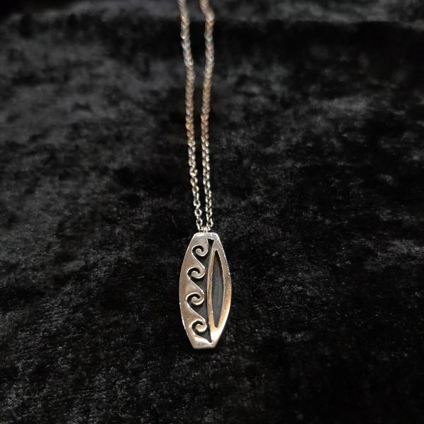 インディアンジュエリー ネックレス ウェーブ オーバーレイ シルバー