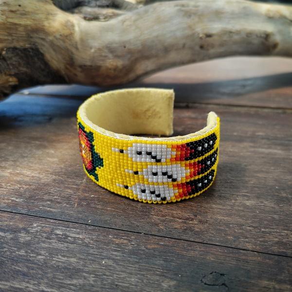 インディアンジュエリー バングル ビーズワーク　スー族 シードビーズ レザー 一点物 Indian jewelry |  | 02