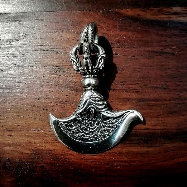 ZOCALO ペンダントトップ Tibetan Dragon Dorje Kartika ソカロ