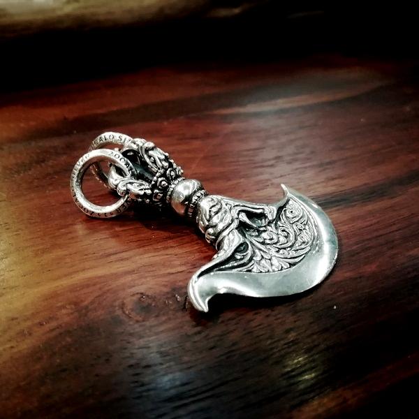 ZOCALO ペンダントトップ Tibetan Dragon Dorje Kartika ソカロ