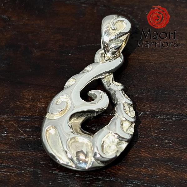 Maori Warriors ペンダントトップ  MOANA 深い愛　シルバー 925 マオリ ウォーリアーズ  MO160 | Maori