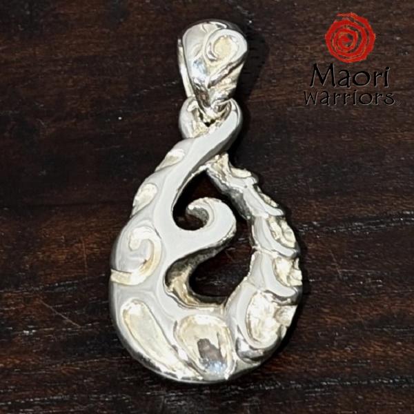 Maori Warriors ペンダントトップ  MOANA 深い愛　シルバー 925 マオリ ウォーリアーズ  MO160 | Maori | 01