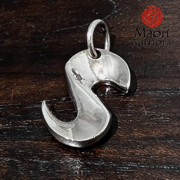 Maori Warriors ペンダントトップ  Femininity 女性らしさ　シルバー 925 マオリ ウォーリアーズ  MO61 | Maori