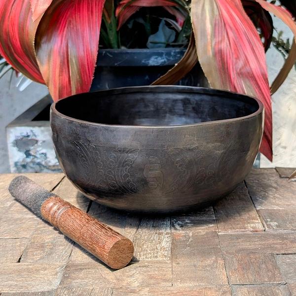 シンギングボウル 20cm　チベット ネパール ヨガ 法具 エスニック ヒーリング 浄化 | 