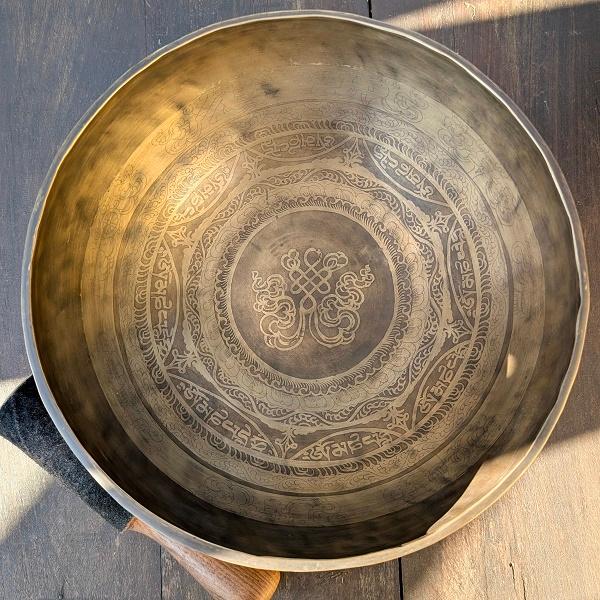 シンギングボウル 26cm　チベット ネパール ヨガ 法具 エスニック ヒーリング 浄化 |  | 02