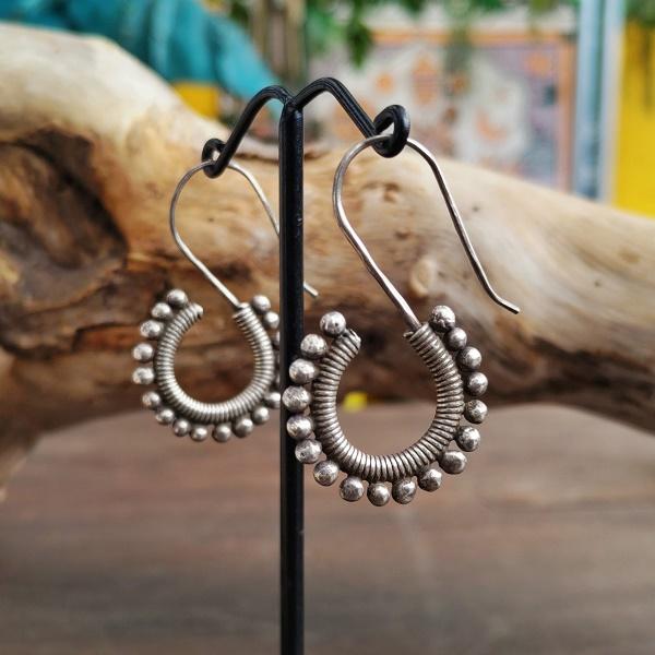 カレンシルバー ピアス ぐるぐるB　カレン族 少数民族 タイ エスニック ハンドメイド |  | 01