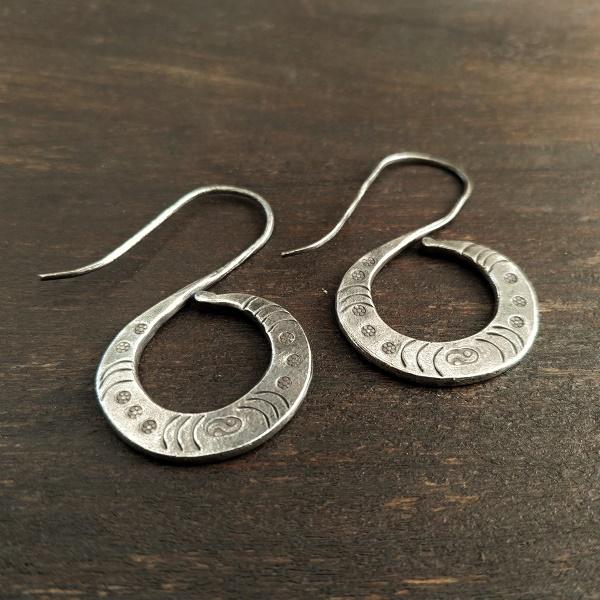 カレンシルバー ピアス ぐるぐるA　カレン族 少数民族 タイ エスニック ハンドメイド |  | 02