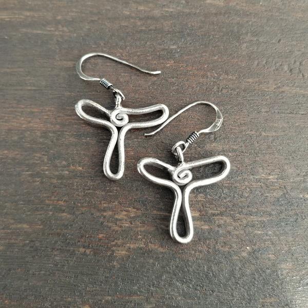 カレンシルバー ピアス すかしフラワー　カレン族 少数民族 タイ エスニック ハンドメイド |  | 01