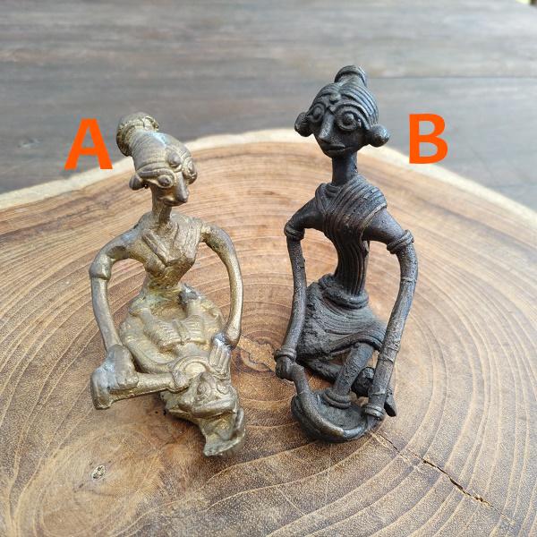 ドクラ 座る女性 オブジェ　インド 真鍮 鋳物 エスニック 一点物 |  | 03