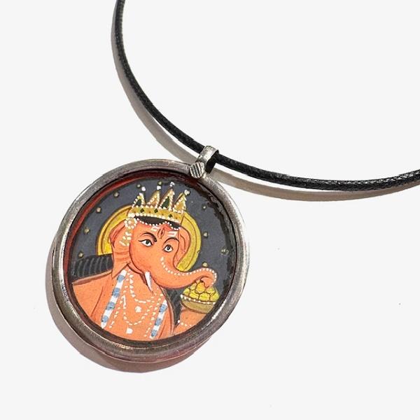 ガネーシャ ペンダントトップ アクセサリー シルバー アンティーク 神様 ヒンドゥー お守り 商売繁盛 幸運 開運 |  | 01