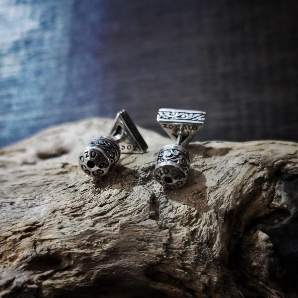 ZOCALO ピアス Jeweled Ivy Triangle Stud　ソカロ エスニック シルバー | ZOCALO | 01