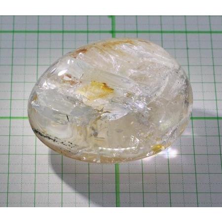 希少 エンハイドラス・クォーツ（ 水入り水晶 ） 虹入り水晶 エレスチャル水晶　135g マダガスカル産 鑑別書付き 木製台座付き (GO25）の画像