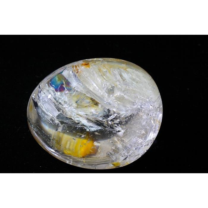 希少 エンハイドラス・クォーツ（ 水入り水晶 ） 虹入り水晶 エレスチャル水晶　135g マダガスカル産 鑑別書付き 木製台座付き (GO25）の画像