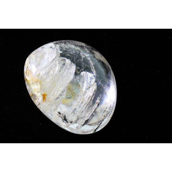 希少 エンハイドラス・クォーツ（ 水入り水晶 ） 虹入り水晶 エレスチャル水晶　135g マダガスカル産 鑑別書付き 木製台座付き (GO25）の画像