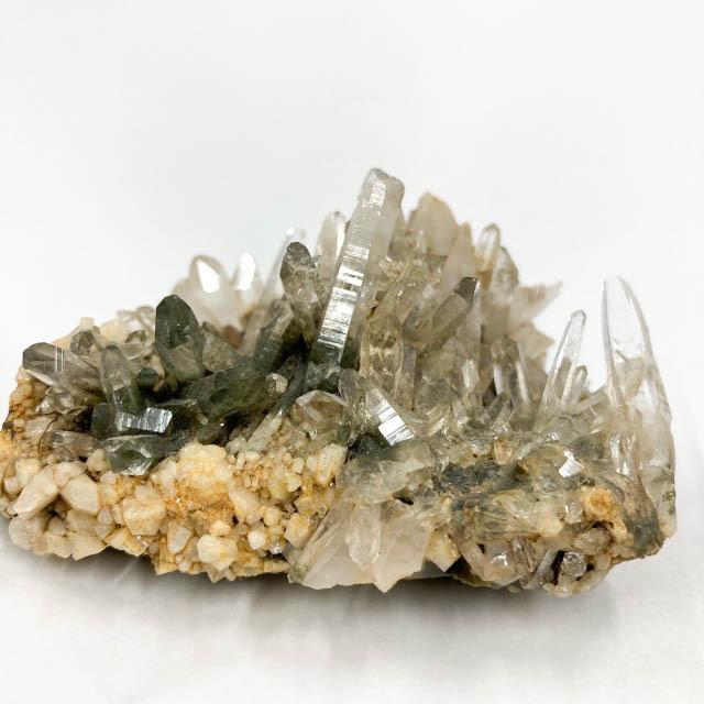 ガネーシュヒマール 産 水晶 クラスター 母岩付き 一点物 原石