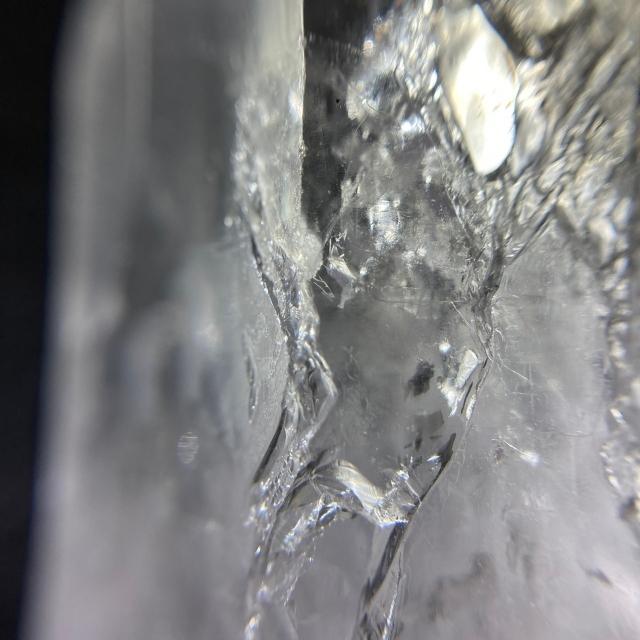 ライトニングレムリアンシードクリスタル　雷水晶　原石　アイリス　レインボー入り　虹入り水晶　(JU45) |  | 13