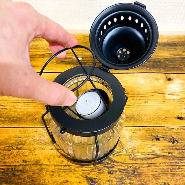 クラシックランタン アイアン製 ブラック オシャレ キャンドルホルダー モダン スタンド ノスタルジック カメヤマ キャンプ 野外 アウトドア 風防付き |  | 07