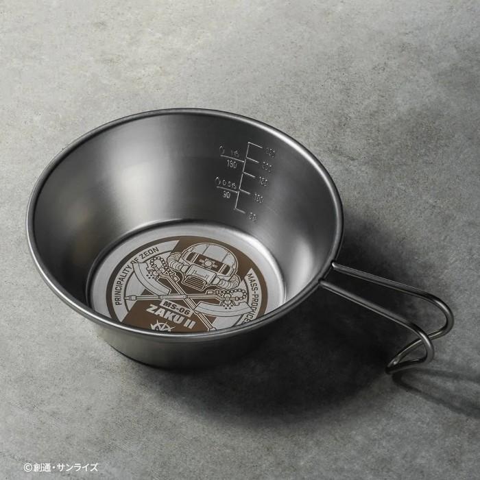 ステンレスシェラカップ 320ml ザクIIモデル G-401 機動戦士ガンダム めもり付き アウトドア キャンプ 登山 食器 積み重ね 軽量 高耐久 調理器具 煮る 焼く | 