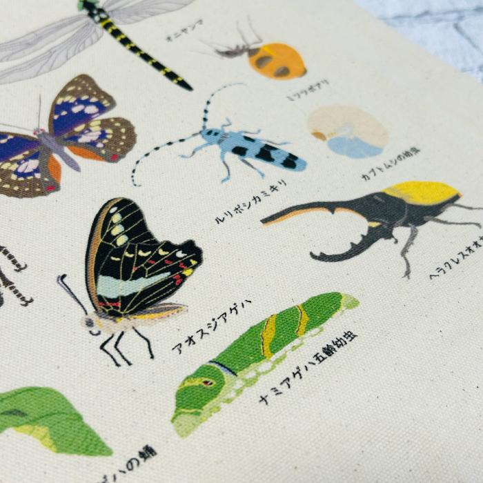 昆虫 トートバッグ 大きめ A4サイズ 入る 図鑑 虫 かわいい 鞄 無漂白