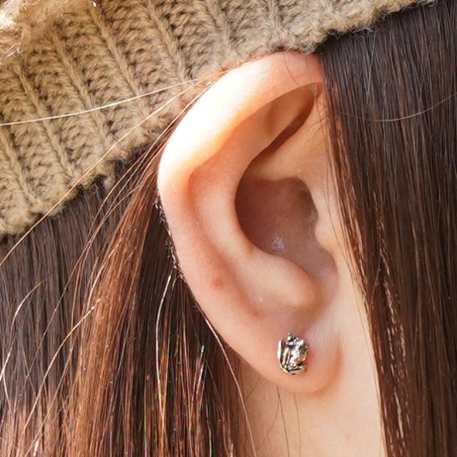 シルバーピアス スタッドピアス かえる カエル 爬虫類 蛙 シルバー925