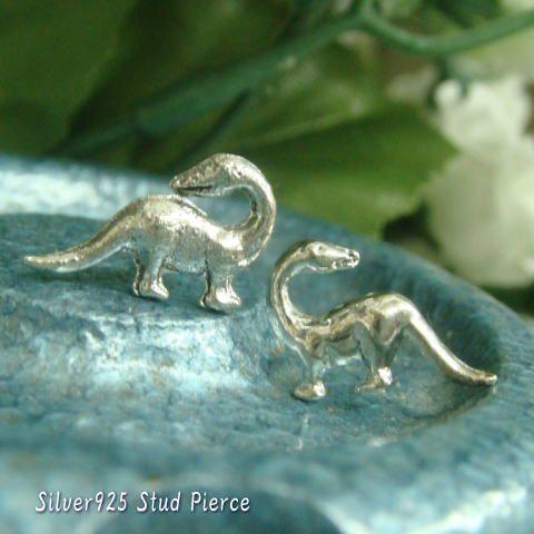 シルバーピアス スタッドピアス 恐竜 怪獣 ネッシー 首長竜 シルバー 