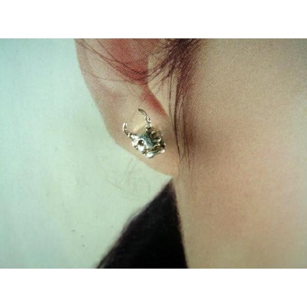 シルバーピアス スタッドピアス オニ 夜叉 ドクロ 鬼 ガイコツ スカル