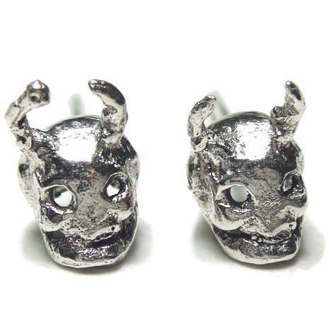 シルバーピアス スタッドピアス オニ 夜叉 ドクロ 鬼 ガイコツ スカル