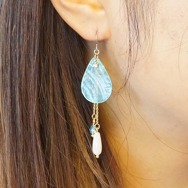 ピアス シェル ドロップ 雫型 しずく チェーン フリンジ ビーズ