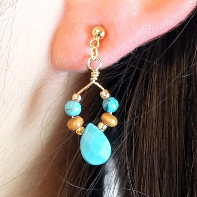ピアス ターコイズ風 トルコ石風 ドロップ エスニック ウッド ビーズ