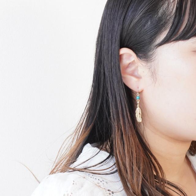 ピアス フェザー 羽根 ターコイズ トルコ石 エスニック ネイティブ風 