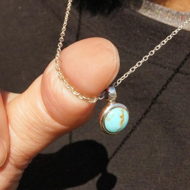 シルバー925 ペンダントヘッド ペンダントトップ トルコ石風