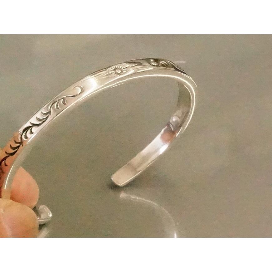 Silver925 バングル 幅：約5mm 厚み：約2.8mm シルバー