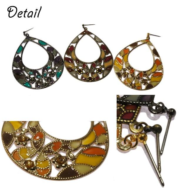 ピアス ステンドグラス 花 しずく 透かしパーツ カラフル アンティーク