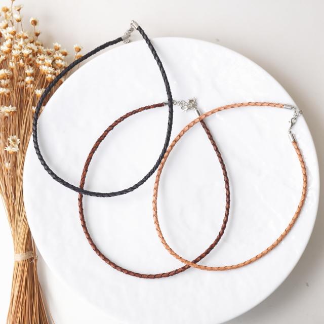 ネックレス チョーカー 革 レザー 革紐 編み ショートネックレス