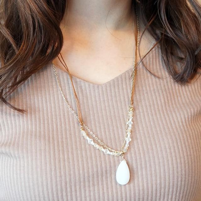 ネックレス 天然石 ドロップ 雫型 涙型 ビーズ装飾 2連 紐 チェーン
